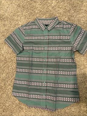 Men's/women’s Short Sleeve Patterned Button-Up Shirt - Green/Pink